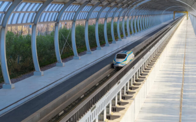 De cero a 800 km/h en 5,3 segundos: China ha vuelto a romper un récord mundial con su apuesta por la levitación magnética