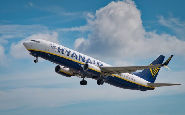 El Boeing 737 es una maravilla de la ingeniería. También lo es que un dispositivo del tamaño de una moneda altere su aviónica