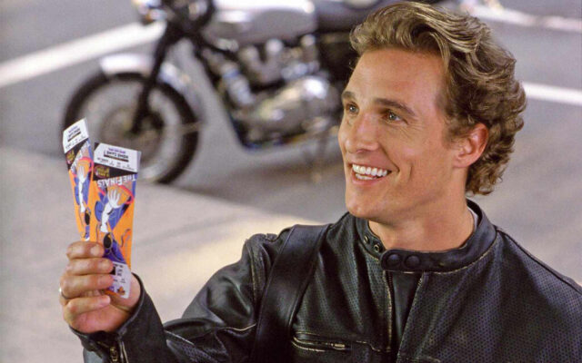 Matthew McConaughey quiso dejar atrás las comedias románticas, pero reconoce que este clásico del género sigue siendo su película más rentable
