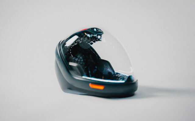 Decathlon ha llevado su experiencia al diseño de un traje espacial europeo. Y de momento todo va viento en popa