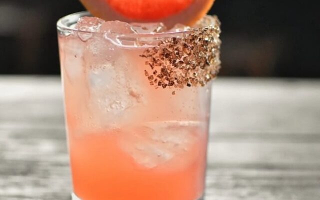 La paloma y otros tres cócteles tendencia que no dejarás de beber este verano