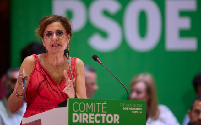 María Jesús Montero marca el camino al PSOE de Andalucía para las municipales de 2027: primarias, las justas