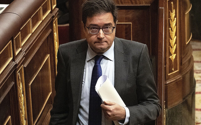 Los programas de formación en IA del Gobierno tampoco cumplen objetivos y abocan a devolver más de 200 millones de fondos europeos