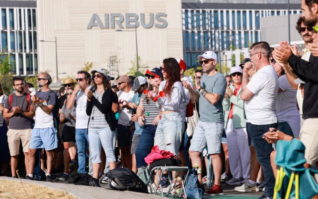 Comienza la huelga indefinida de los trabajadores de Airbus: “Pedimos lo que merecemos”