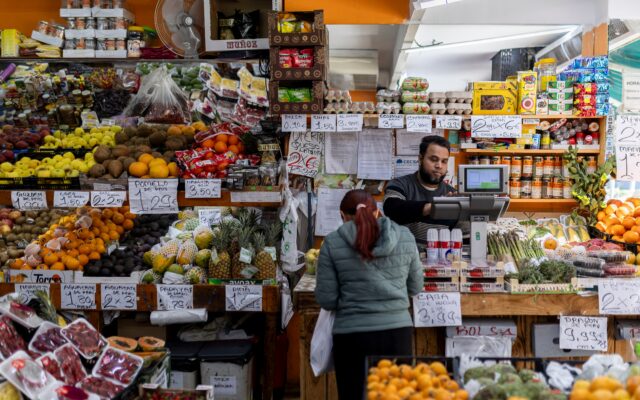 El BCE advierte de que la inflación no ha alcanzado su pico y se mantendrá “elevada” en lo que resta de año