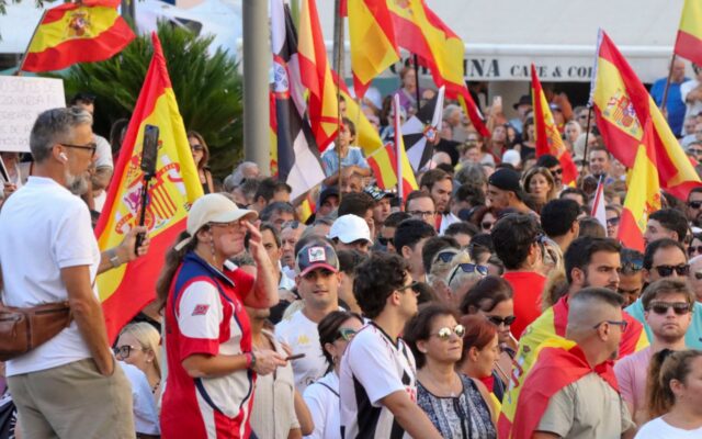 Las protestas toman las calles de Ceuta: “Vivimos en cuatro manzanas”
