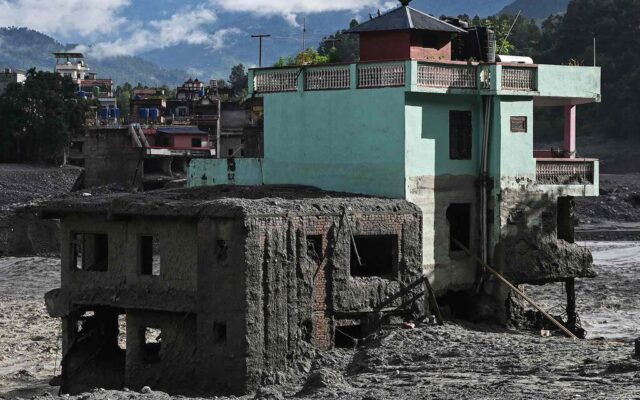Nepal tiene una nueva atracción en Google Maps. La casa verde que sobrevivió a la riada cuyo secreto está enterrado bajo tierra