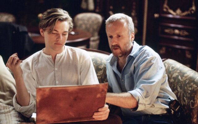 La mítica frase de Leonardo DiCaprio en ‘Titanic’ que fue improvisada por James Cameron: “Estábamos pasando frío, hambrientos y sintiéndonos fatal”