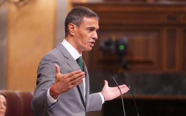 El Gobierno endurece su posición sobre Marruecos tras un mes de eximir de toda responsabilidad en Ceuta: “No podemos tratar a la gente como tonta”