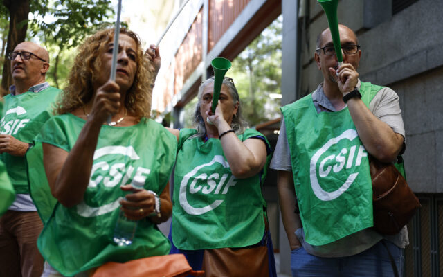 El malestar de los funcionarios se extiende por las administraciones ante el “deterioro de los servicios públicos”