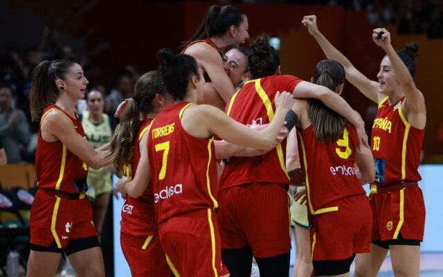 España se clasifica para las semifinales del Mundial femenino de baloncesto tras arrollar a Australia
