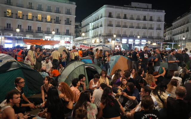 La indignación por la vivienda desemboca en un 15-M para Sánchez: “O cae el rentismo, o cae el Gobierno”