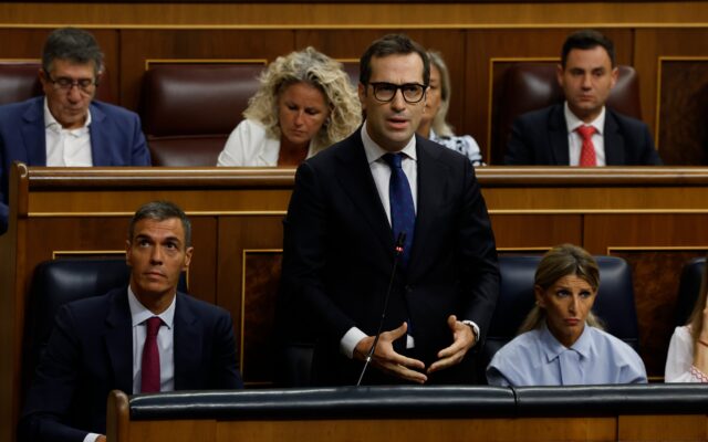 Scope Rating mejora la calificación de la deuda de España, que queda muy cerca de la de Francia