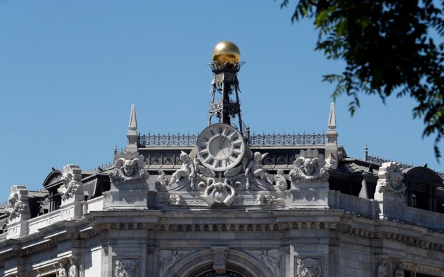 España sitúa su deuda pública por debajo del 100% del PIB por primera vez desde la pandemia