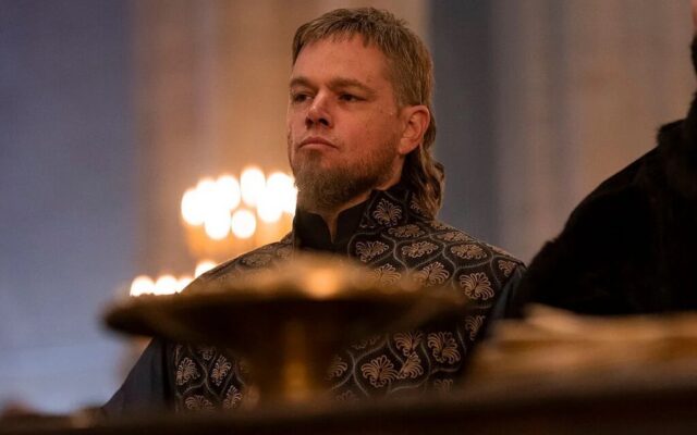 Si te gustó ‘La Odisea’, tienes en streaming otra película de Matt Damon con armadura que nadie vio en su estreno en 2021