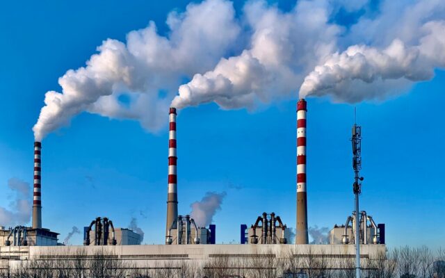 La gran paradoja de China: pese a instalar más energía renovable que nadie en el mundo, sigue dependiendo del carbón