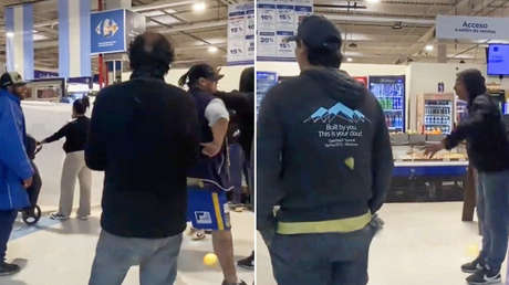 VIDEO: Se niegan a devolverle el dinero por un televisor defectuoso y su respuesta se hace viral