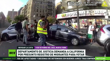 Departamento de Justicia demanda a California por presunto registro de migrantes para votar