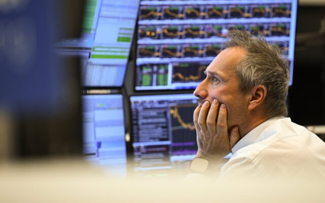 Del colchón a la Bolsa: la nueva cuenta que aspira a movilizar ahorro por un billón de euros