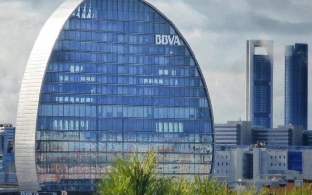 Lluvia de dividendos: el BBVA, el Santander e Inditex distribuyen más de 6.500 millones de euros