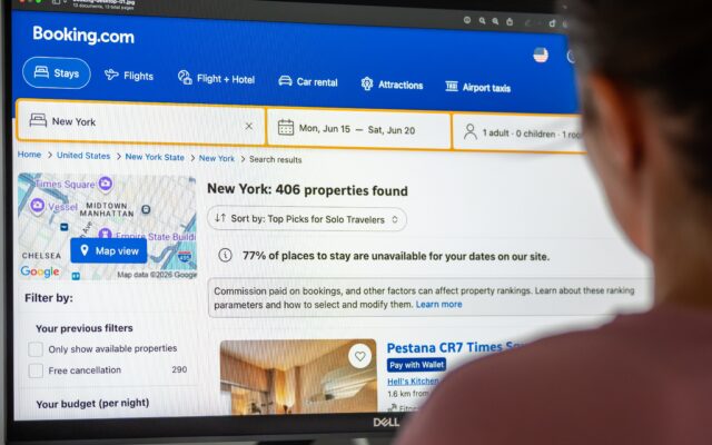Bruselas sospecha que Booking no hace lo suficiente para vigilar los fraudes en las reservas y los datos de los clientes